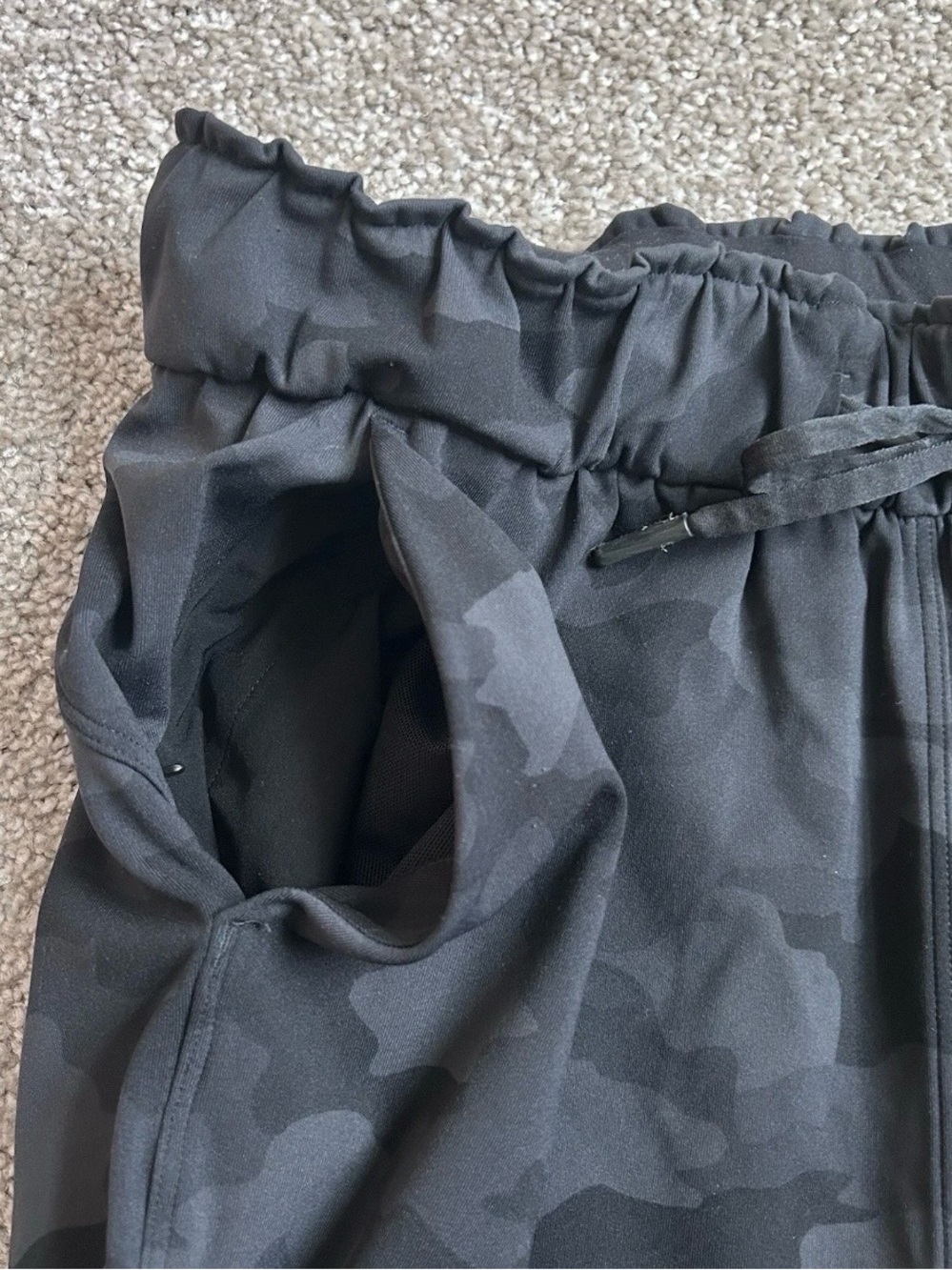 Lululemon Stretch High-Rise Jogger 8 Heritage 365 Camo Deep Coal Multi Luxtreme - Picture 5 of 11